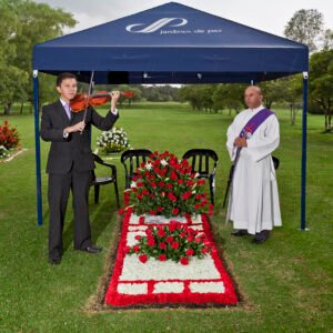 ceremonia con tapete floral jardines de paz 300x300 - Ceremonias