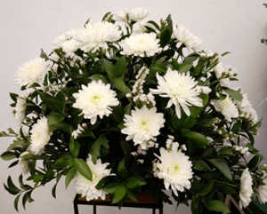 Arreglo especial funebre 300x241 - Placas Memoriales